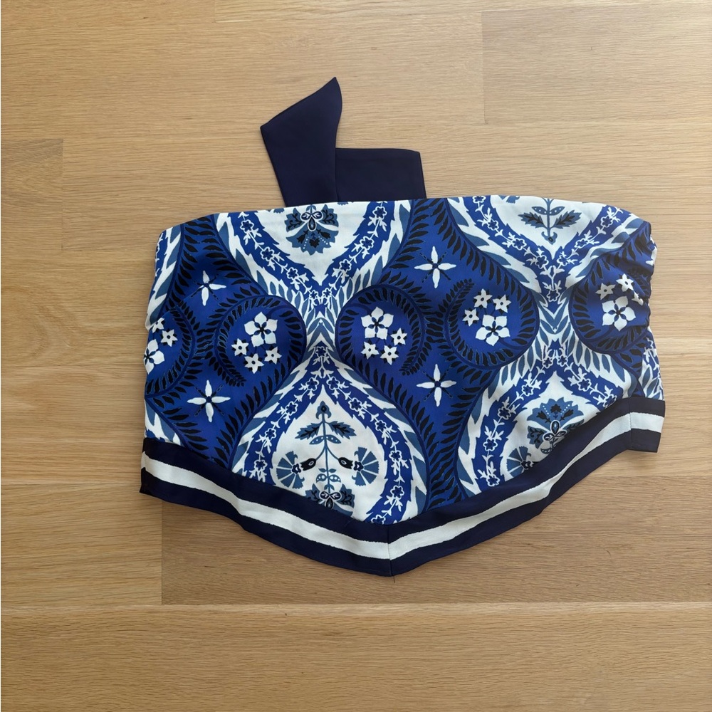 H&M Blue and White Floral Strapless Top